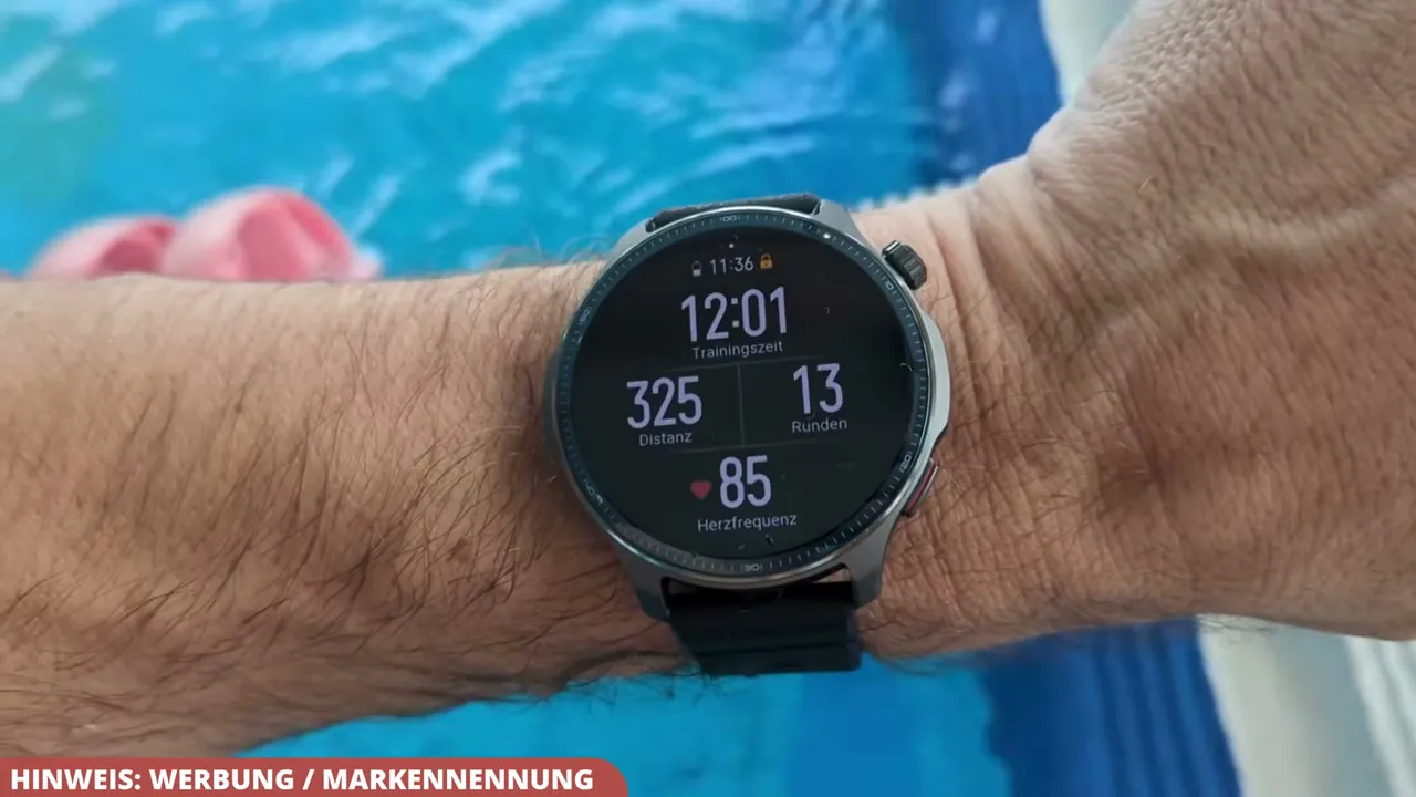 In meinem Test hat das Tracking beim Beckenschwimmen im Hallenbad dank der zuverlässigen Wasserfestigkeit top funktioniert.