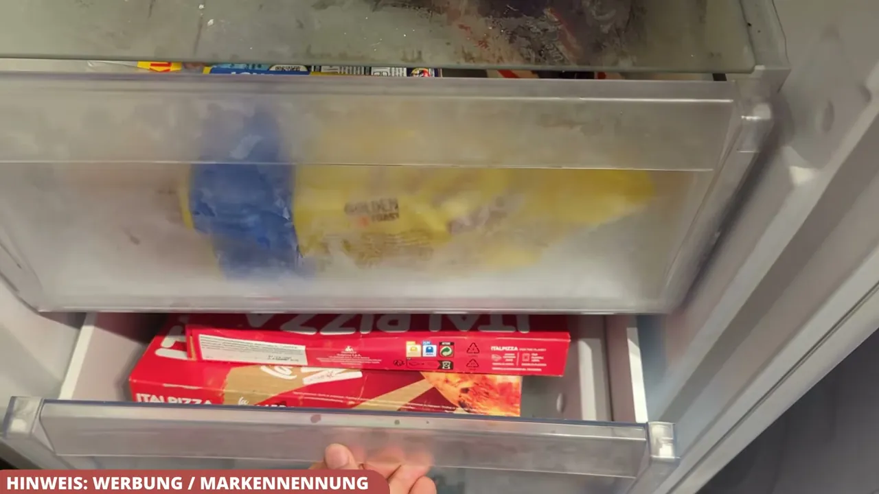 Meiner Meinung nach bieten die geräumigen Schubladen enorm viel Platz für Vorräte und Großeinkäufe.