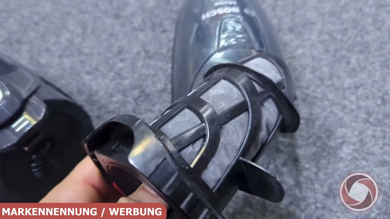Der Filtereinsatz kann einfach entnommen und für dauerhafte Saugleistung ausgewaschen werden.
