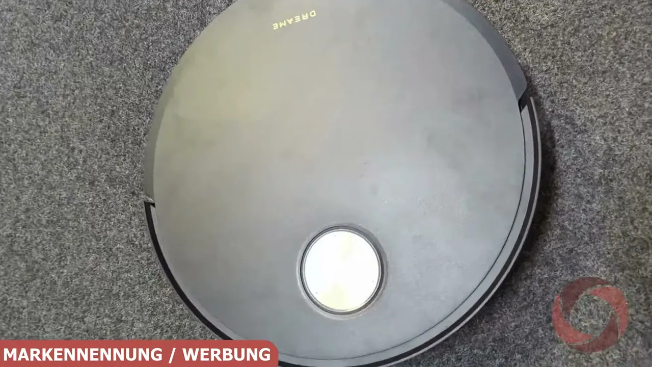 Die Oberseite des Dreame Aqua 10 Ultra beherbergt das Bedienfeld, unter dem der LDS-Sensor im Betrieb automatisch ausfährt.