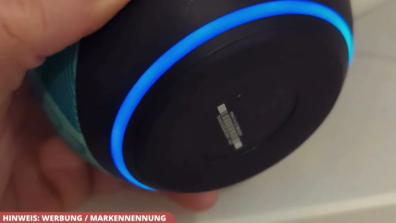 Mir gefällt der dezente LED-Ring am Sockel, da er bei jeder Aktion eine klare optische Rückmeldung liefert.