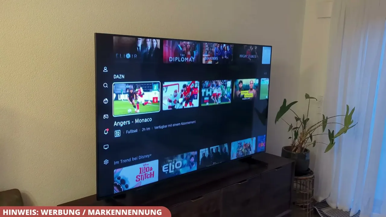 Ich finde, das 4K Mini LED ULED Panel liefert im Alltagstest herausragende Kontraste und spürbar tiefere Schwarztöne.