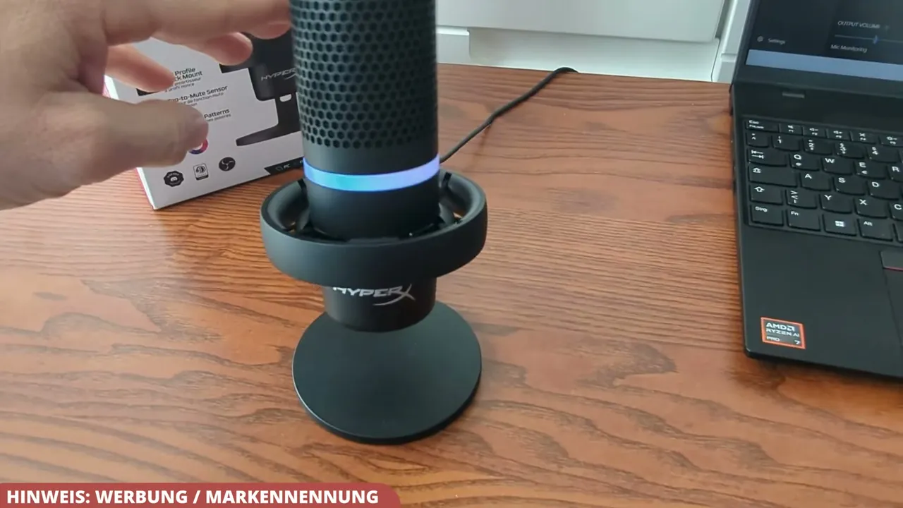 Mir gefällt der Tipp-to-Stumm-Sensor auf der Oberseite extrem gut, da er blitzschnell und geräuschlos reagiert.