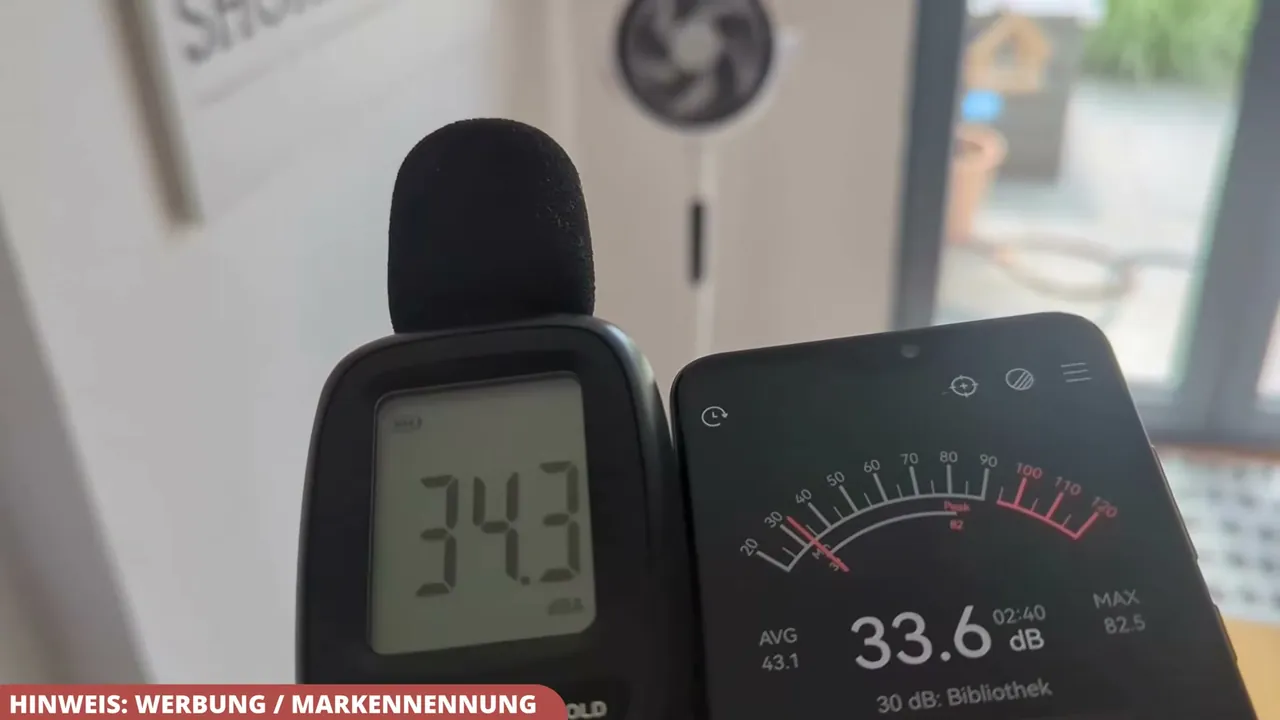 Aus meiner Sicht ist das Gerät mit gemessenen rund 34 dB auf kleiner Stufe im Raumabstand erfreulich leise.