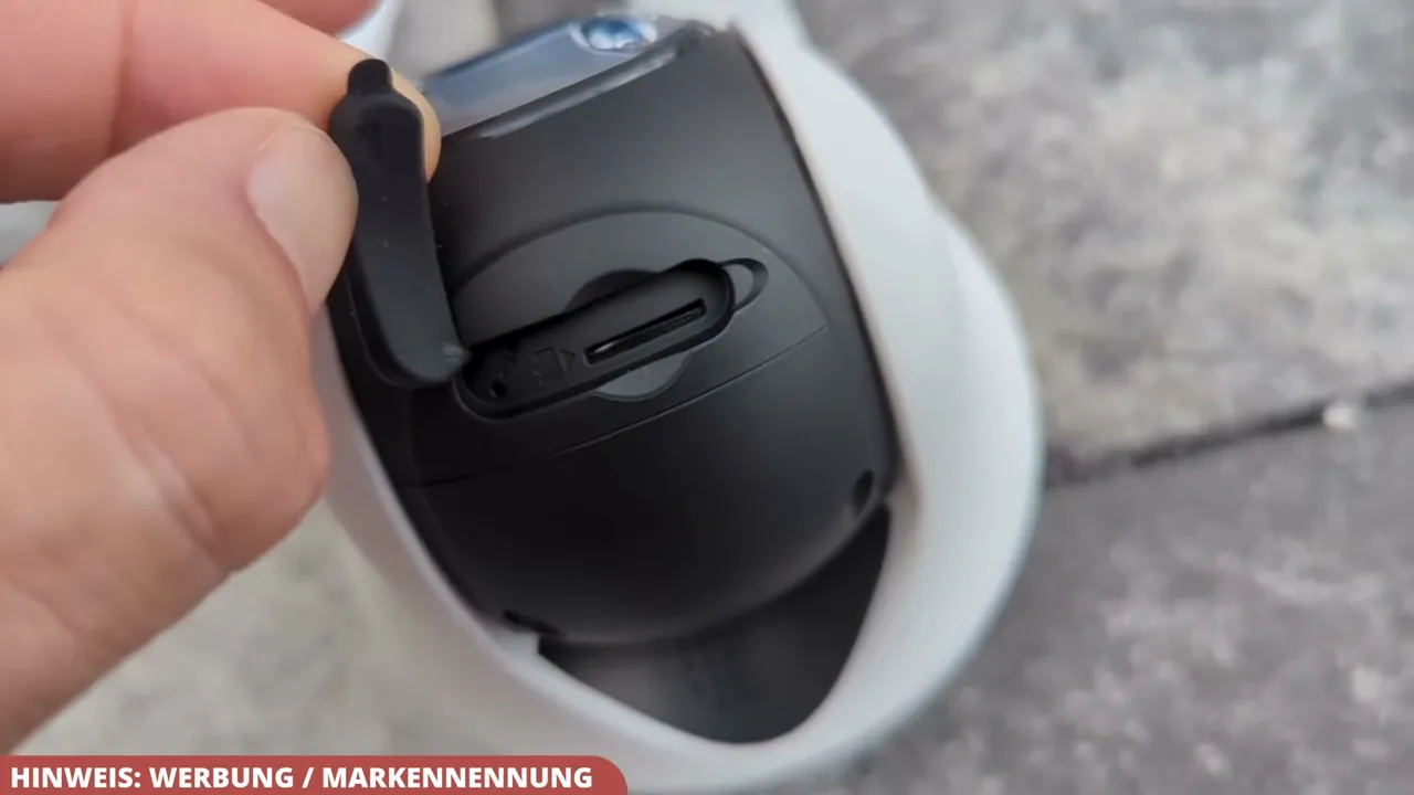 Aus meiner Sicht ist der integrierte Micro-SD-Kartenslot ideal, um Videos lokal und ohne Cloud-Zwang zu speichern.