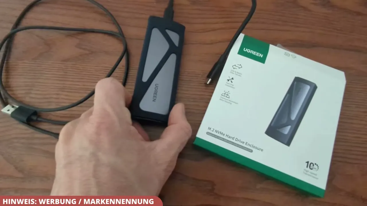 Meiner Meinung nach macht das kompakte UGREEN-Gehäuse mit seiner Schutzhülle einen sehr robusten Eindruck.